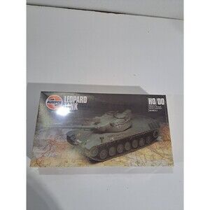 NIB Airfix 902306 Series 2 1:87 Scale HO/OO Leopard Tank Model Kit